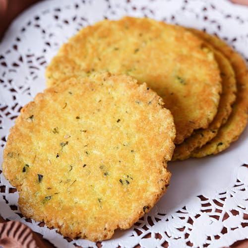 Image of Urban Platter Baked Methi Bhakri, 200g (Wheat Free, Traditional Gujarati Snack)