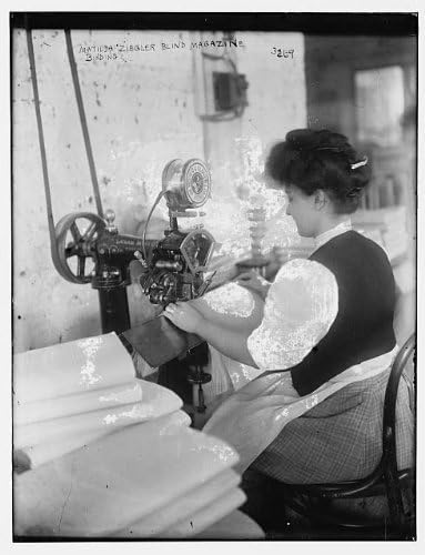 Amazon Photo Matilda Ziegler Magazine Forブラインド バインド Woman Working キッチン用品 オンライン通販