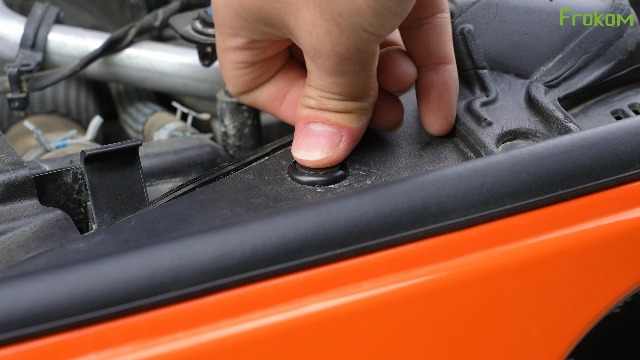 Image of Frokom Car Bumper Retainer Clips 700pcs,30 Sizes Auto Plastic Push Rivets Set with Fastener Remover for Toyota Gm Ford Honda Chrysler