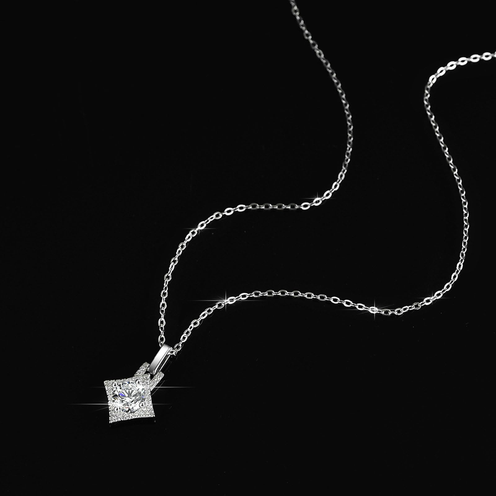 Naszyjnik 750 585 375 białe złoto z wisiorkiem, łańcuszek damski z białego złota 45 cm, zawieszka w kształcie czworoboka, 6,5 mm, moissanit 1 ct, łańcuszek 45 cm, na wesele dla kobiet