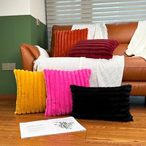 20" x 12" Black Throw Pillow Covers Pack of 2, Soft Fluffy Faux Fur Decorative Pillows for Couch, Bed Cover with Velvet Back for Living Room, Home Décor for Sofa (50cm x 30cm, No Inserts Included)