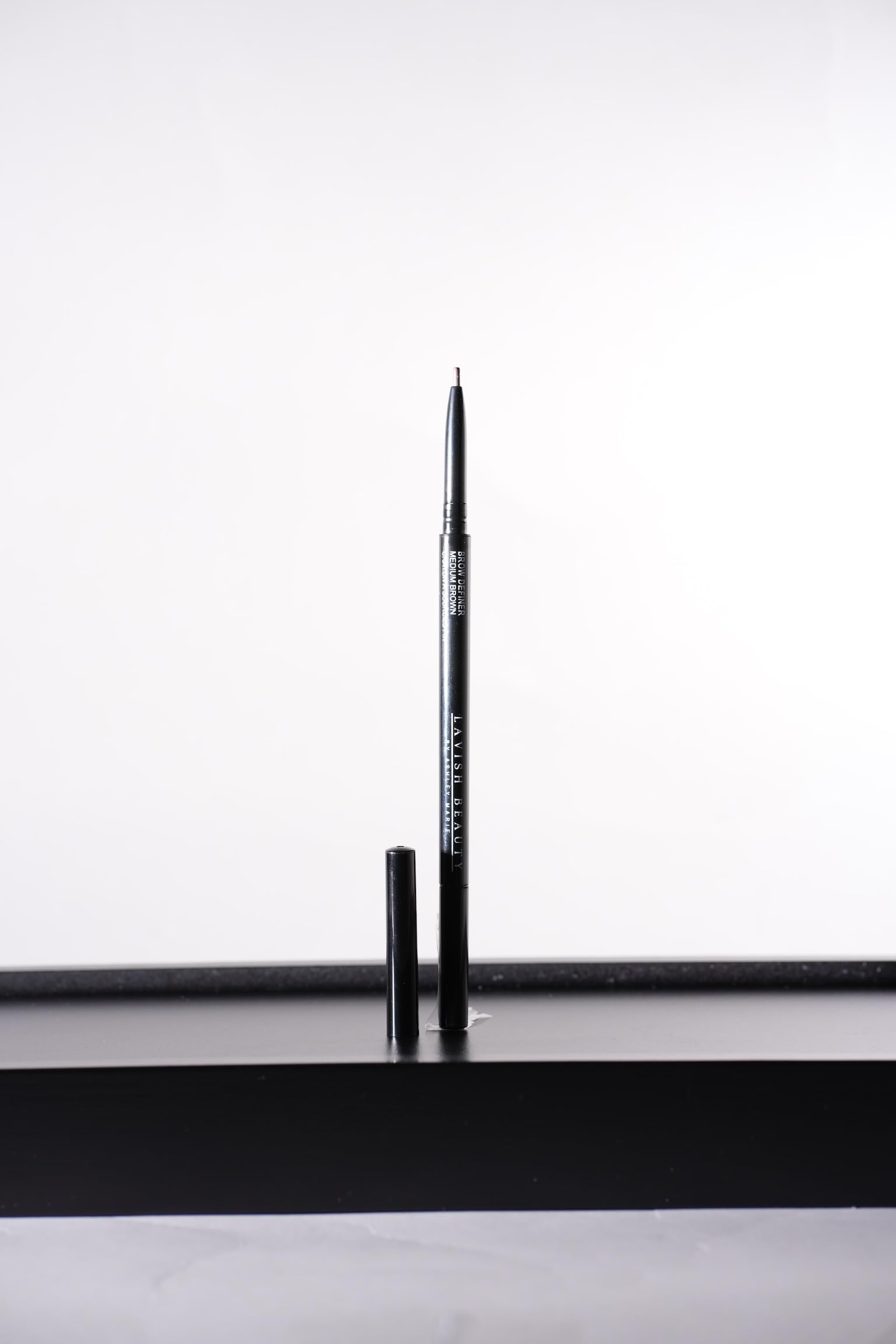 Brow Definer Lavish Beauty by Ashley Marie (Medium Brown), 1 Count (Pack of 1)