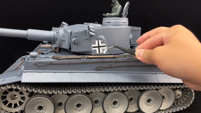 Amazon.com: Ferthor Fun Heng Long RC Tank 1:16 Scale 2.4ghz Remote