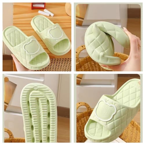Bear Slippers for Women Men Slides Sandals Summer Bathroom Non Slip Soft Bottom Slippers Outdoor Beach Shower House Shoes Thickened Sole Indoor Couple Home Slippers3