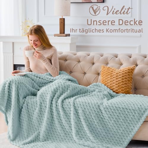 Vielit Kuscheldecke Flauschig 150x200 cm – Ultraweiche Fleecedecke für Couch & Sofa, Warme Wohn- & Kuscheldecke, Leichte Sofadecke, Gemütliche Couchdecke, Atmungsaktiv & Pflegeleicht Decke Grün