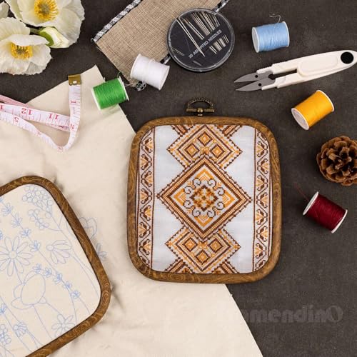 Image of Framendino, 3 Pack Imitation Wood Embroidery Hoops Cross Stitch Craft Hoop Frame for Birthday 3.74 inchx4.33 inch