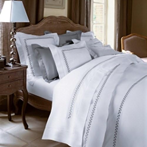 Yves Delorme Laurier White Queen Flat Sheet Grey Embroidery 300TC 100% Egyptian Cotton