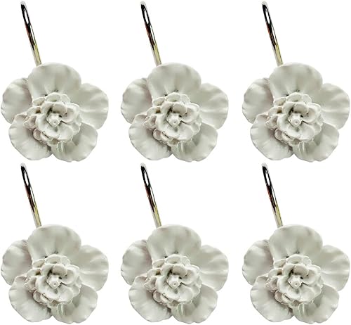 Twofishes Juego de 12 ganchos para cortina de ducha con flores blancas, decoración de moda para el hogar, a prueba de óxido, anillos de cortina de