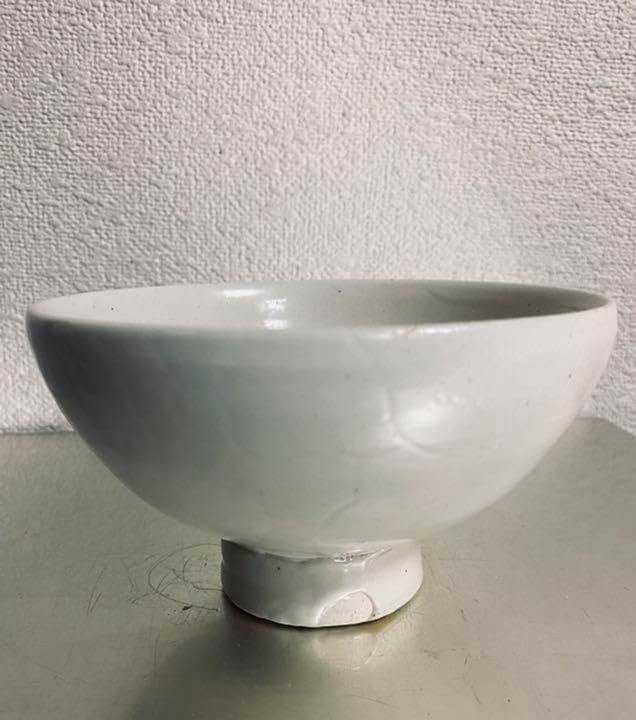 森岡由利子　白磁茶碗　抹茶碗　茶道　小田原菜の花にて購入 森岡由利子 🎯 白磁茶碗 抹茶碗 茶道 小田原菜の花にて購入