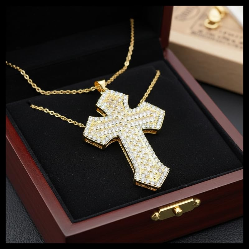 Naszyjnik z wisiorkiem w kształcie krzyża Chrześcijańskiego ze srebra próby 925, pozłacany sześcienną cyrkonią, 52 x 36 mm wisiorek w kształcie krzyża z łańcuszkiem o drobnych oczkach 45 cm, biżuteria
