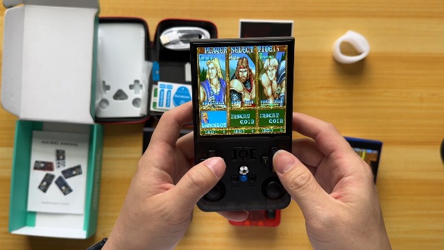 Amazon.com: R36MAX Retro Game Console with Christmas Card & Gift