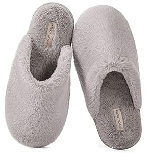 Snug Leaves Women’s Fuzzy House Memory Foam Slippers, Furry Faux Fur Lined Bedroom Shoes, Cozy Indoor Slide