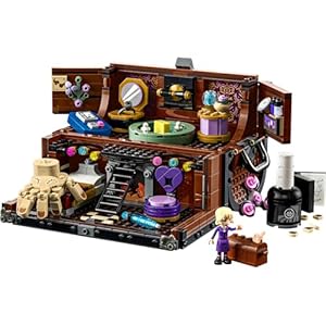 Amazon.co.jp - レゴ® ウェンズデー ハンドの部屋 76785