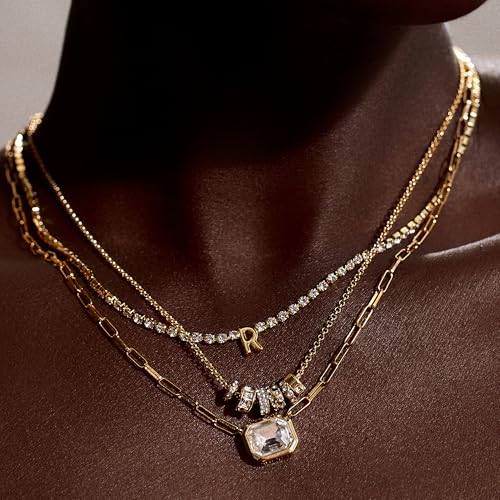 Renee Charm Necklace3