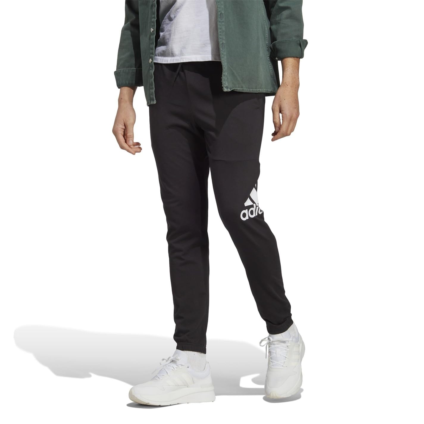Adidas - Essentials - Distintivo Singolo in Jersey Affusolato, Pantaloni da Ginnastica Uomo