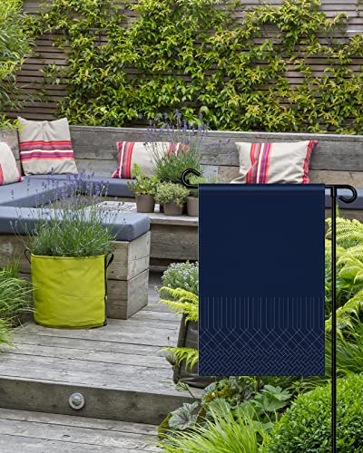 Navy Blue White Geometric Garden Flags, Double Sided Burlap Garden Flag, Modern Herringbone Abstract Art Welcome Banner Flag Seasonal Vertical Yard Flag For Patio/Lawn Outdoor Decorations 12"X18" #TOP3