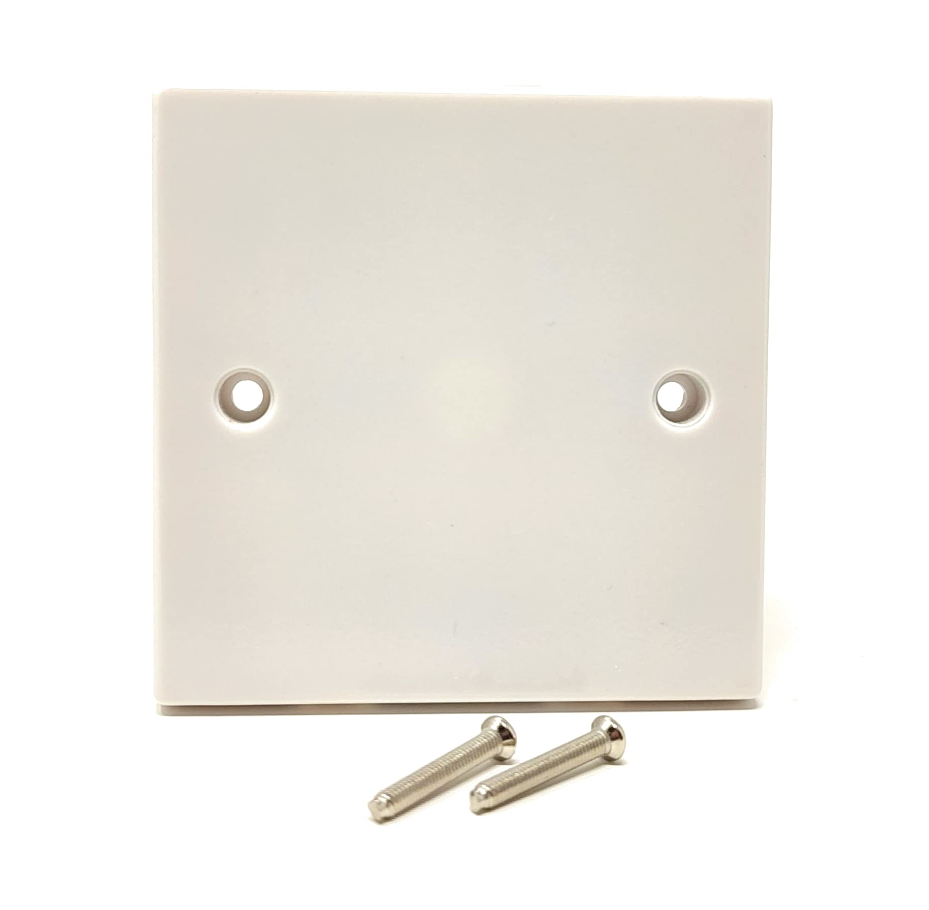 MainCore Single Gang Blanking Plate White – UK/EU Standard Electrical Wall Socket Cover for Unused Back Box, Includes Fixing Screws