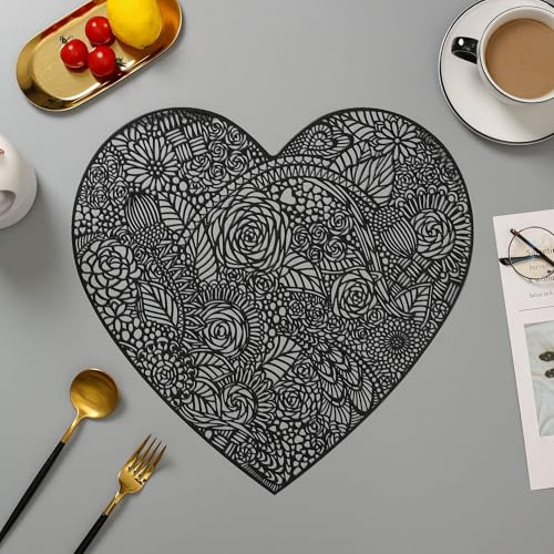 Hosoncovy Lot de 4 sets de table en forme de cœur lavables en PVC antidérapant résistant à la chaleur pour cuisine et salle à manger pour mariage (noir)