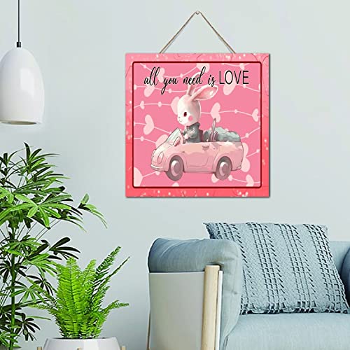 Plaque en bois All You Need Is Love 30cm pour une deco de salon cocooning