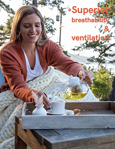 YnM Weighted Blanket, Handmade Chunky Knitted Design, Soft and Cozy, Temperature Regulating and Breathable, Machine Washable Throw for Sleep or Home Decor (Light Blue Tie-Dyed, 50x60 Inch, 10lbs)