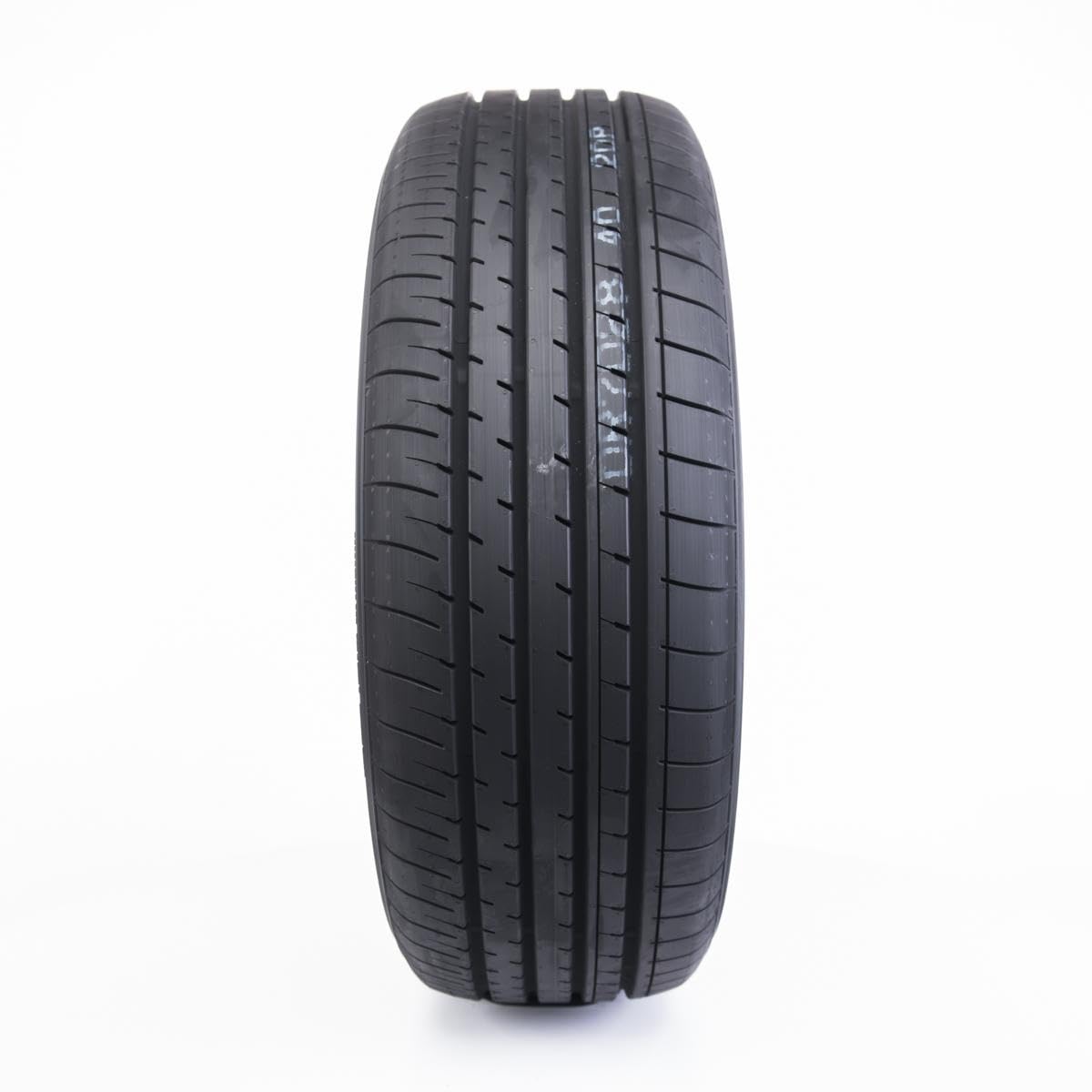 Amazon.co.jp: 横浜タイヤ BluEarth-XT AE61 225/50R18 95V : 車＆バイク