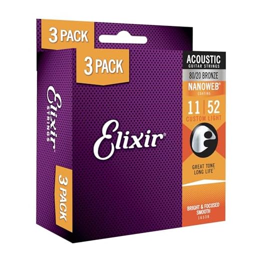 Elixir Pack de 3 juegos de cuerdas - Cuerdas de guitarra acústica Strings de bronce en proporción 80/20 con recubrimiento NANOWEB, calibre ligero personalizado (.011-.052)