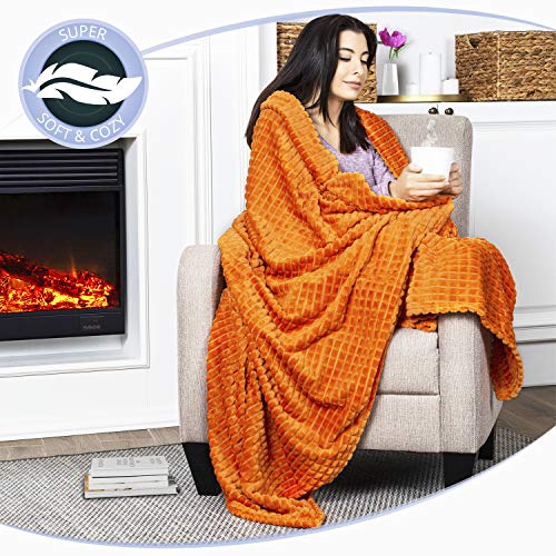 Malinad Waffel Fleece Throw Blankets | Malinad Waffel Fleece Throw Blankets - Image 4