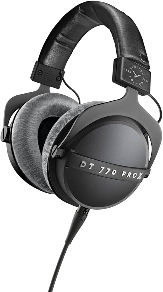 beyerdynamic DT 770 PRO X 2025年5月発売通常版 Amazon.com: beyerdynamic DT 770 Pro Studio Headphones - Over-Ear