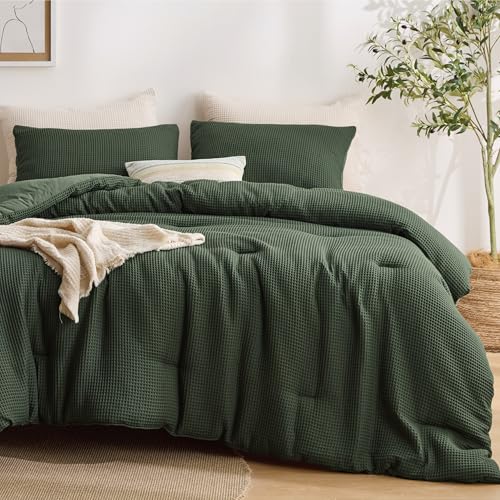 Image of Bedsure King Bed Comforter Set Oliver Green, Waffle Breathable Bedding Set, All Season Comforter with 3 Pieces, 1 Waffle Weave Comforter (104 inchx90 inch) and 2 Pillowcases (20 inchx36 inch)