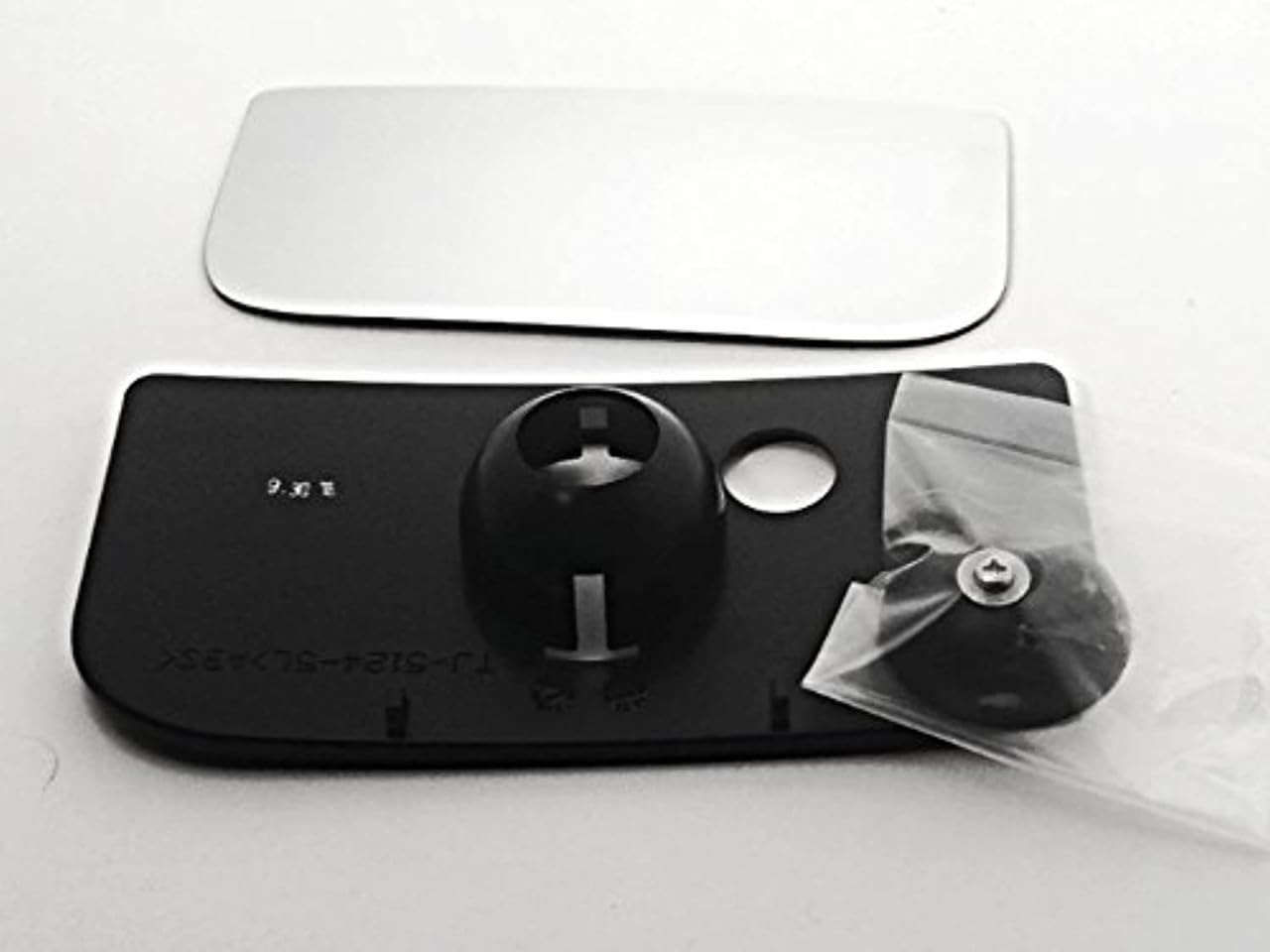 Fits Left or Right 03-14 Chevy GMC Trucks w/Tow Mirrors Lower Glass w/Holder