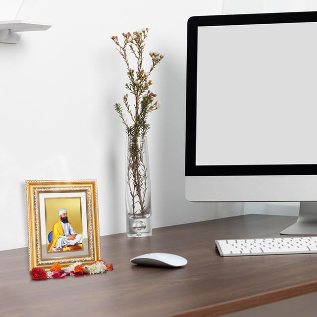 Image of DIVINITI Guru Tegh Bahadar Sahib Ji 24K Gold Plated Foil Wall and Tabletop Photo Frame for Home Decor, Puja Room, Luxury Gifting | DG Frame 112 S2 (21.5x17.5 CM)