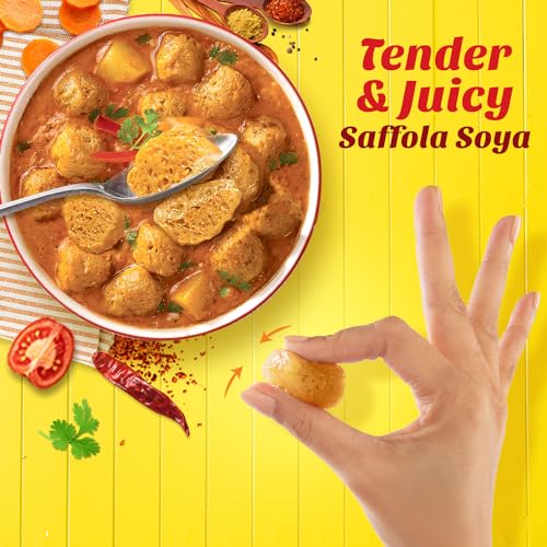 Image of Saffola Soya Chunks, Tender & Juicy, 53% Protein, 1kg (Pack of 3)