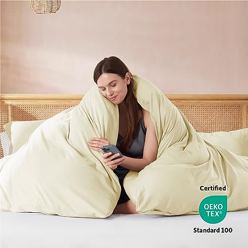 Nestl Queen Duvet Cover Set with Comforter Insert - Vanilla Yellow 4 Piece 90x90 Duvet Cover & 2 Pillow Shams with White Quilted Down Alternative Comforter, Ultra Soft, All Season