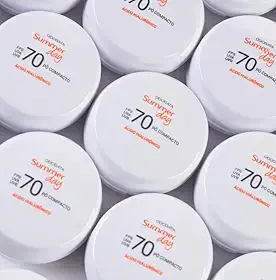 SUMMER DAY Protetor Solar Mineral em Pó Compacto, FPS 70, Pele Média, Antienvelhecimento 10g