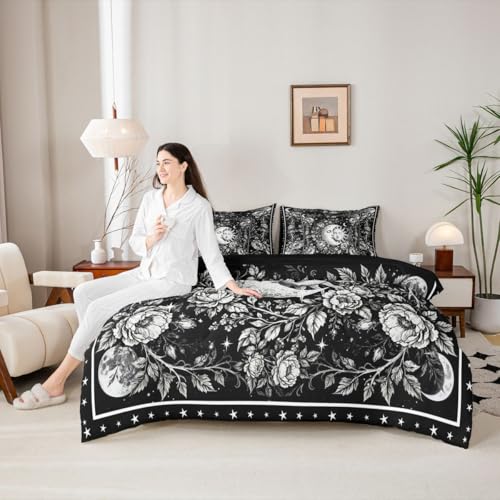 50% Off Gothic Queen Bedding Set – 7-Piece Deal - Image 3