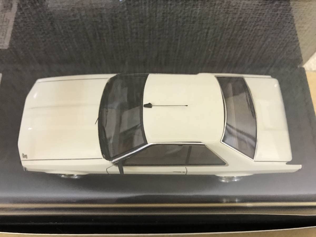 イグニッションモデル　1/43 スカイライン2000 RSターボR30 ホワイト Amazon | 1/43 ニッサン スカイライン 2000 RSターボ R30 ホワイト