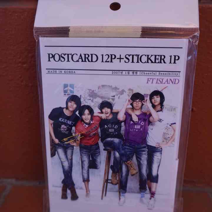 Amazon.co.jp: FTISLAND ポストカード12枚入りフォトブック