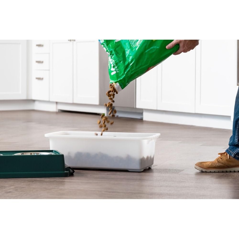 IRIS Remington - Mangiatoia media rialzata da 5,9 kg, con contenitore ermetico per alimenti per animali domestici, contenitore per alimenti secchi con ciotole rimovibili in acciaio inossidabile,