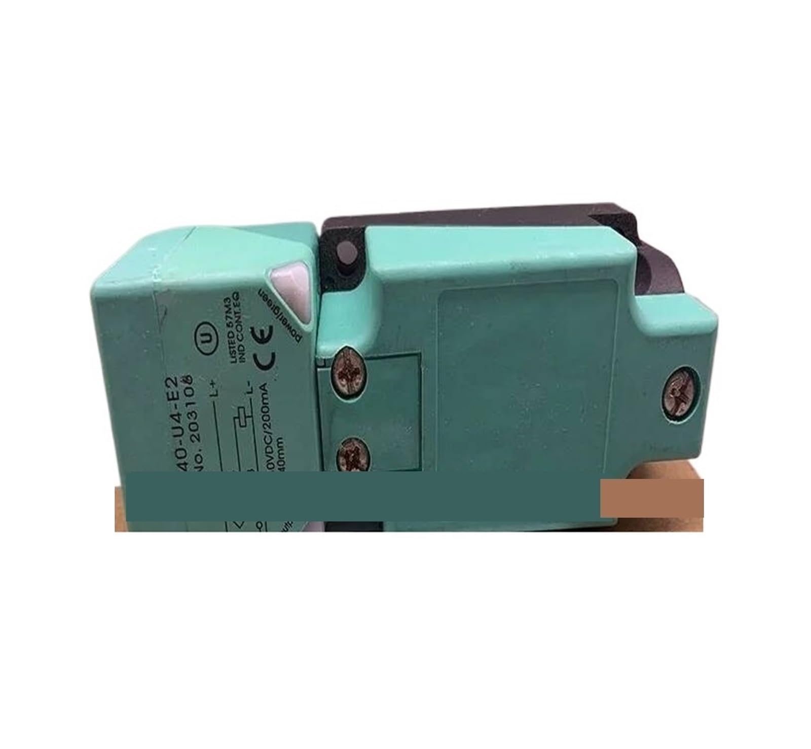Commutateur NRN6-8GM40-E2-V1 pour remplacer un capteur de fin de course