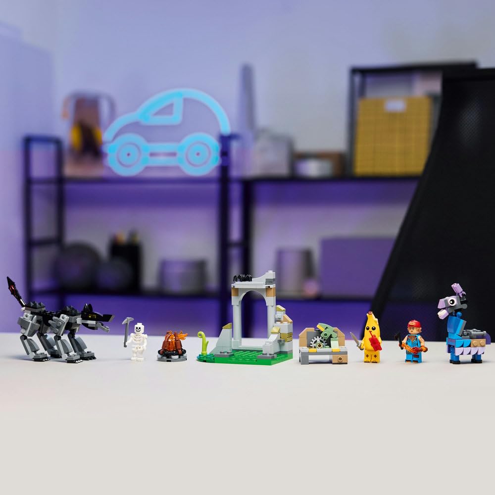 LEGO Fortnite Skórek i Iskra oraz obóz 77075 | Figurki z gry, do zabawy i ozdoby, gamingowy prezent dla fana Fortnite 7+, zestaw klocków dla dzieci, 250 elementów