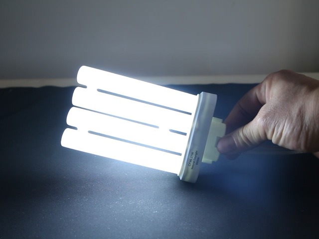 Valoisa 2 Pack CFML27W Natural Daylight Spectrum Fluorescent Light