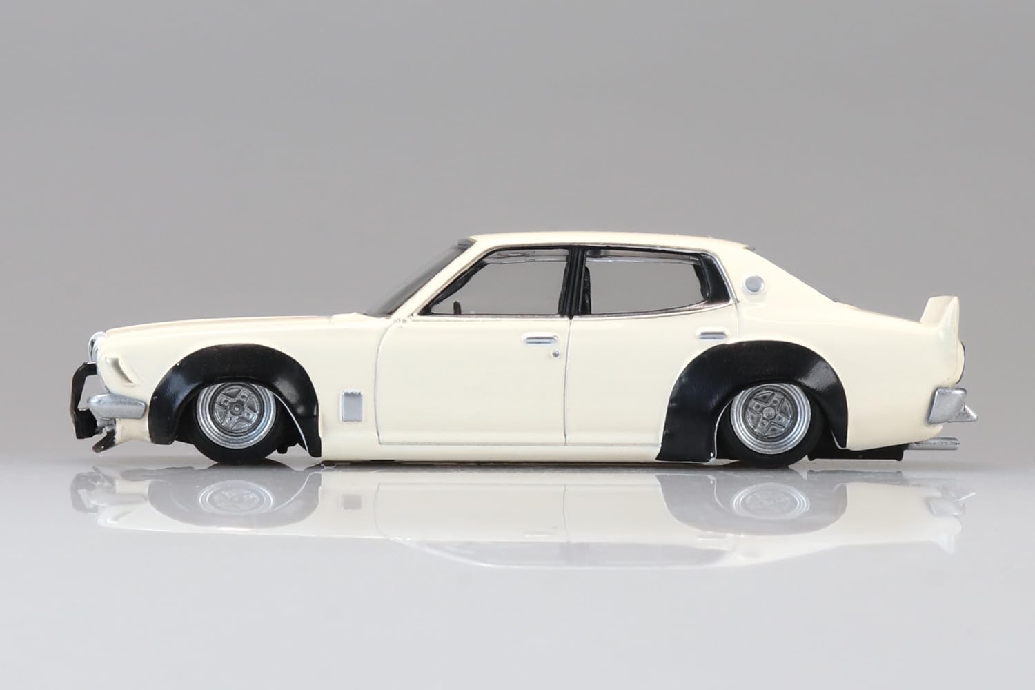 Aoshima Bunka Kyozai Aoshima 1/64 Die Cast Mini Car Glacier Collection Part 16 (Box of 12) image 5