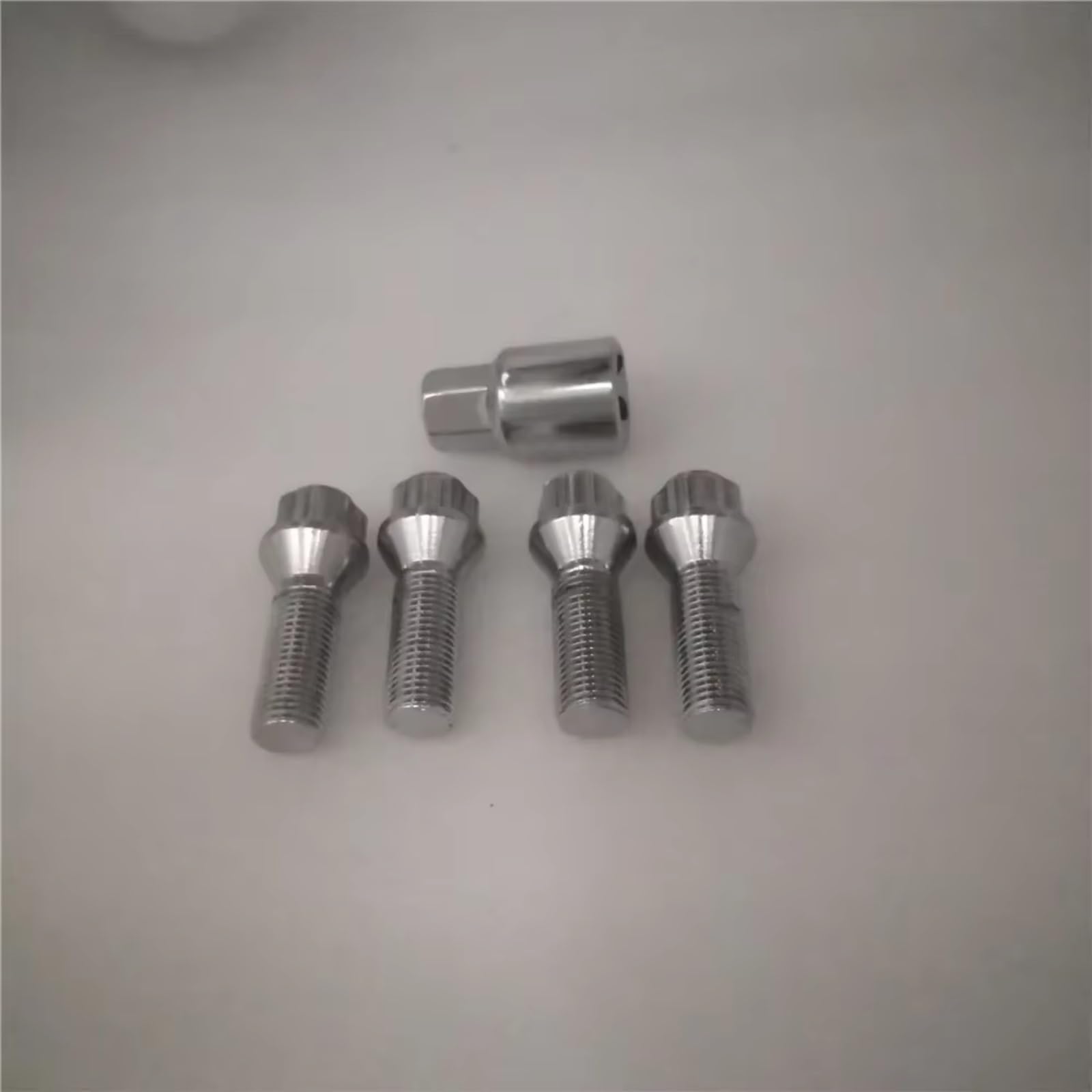 Compatibile Con 1 SET M14x1.5 Bullone Di Bloccaggio Ruota Pneumatici Viti Dado Bullone Ruota Dado Chiave Adattatore Bulloni Pneumatici Per Auto Vite Pneumatico Bullone Dado Ruota Bulloni Cerchio