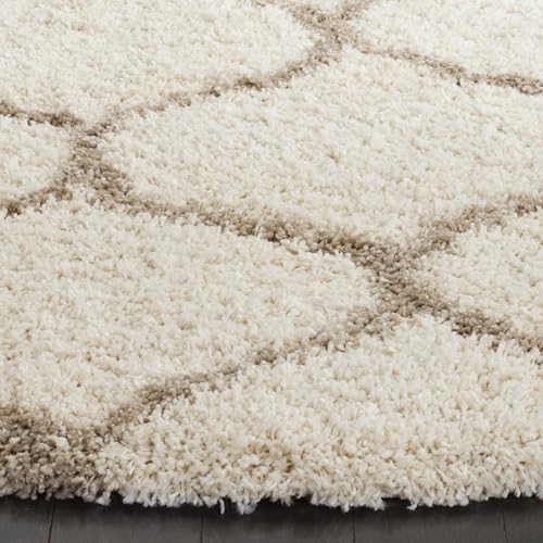 Image of Modern Shaggy Round Rug | Ultra-Soft Plush Circle Carpet for Living Room, Bedroom, Nursery | Fuzzy, Fluffy Area Rug with Non-Slip Base Ivory M 4x4 feet