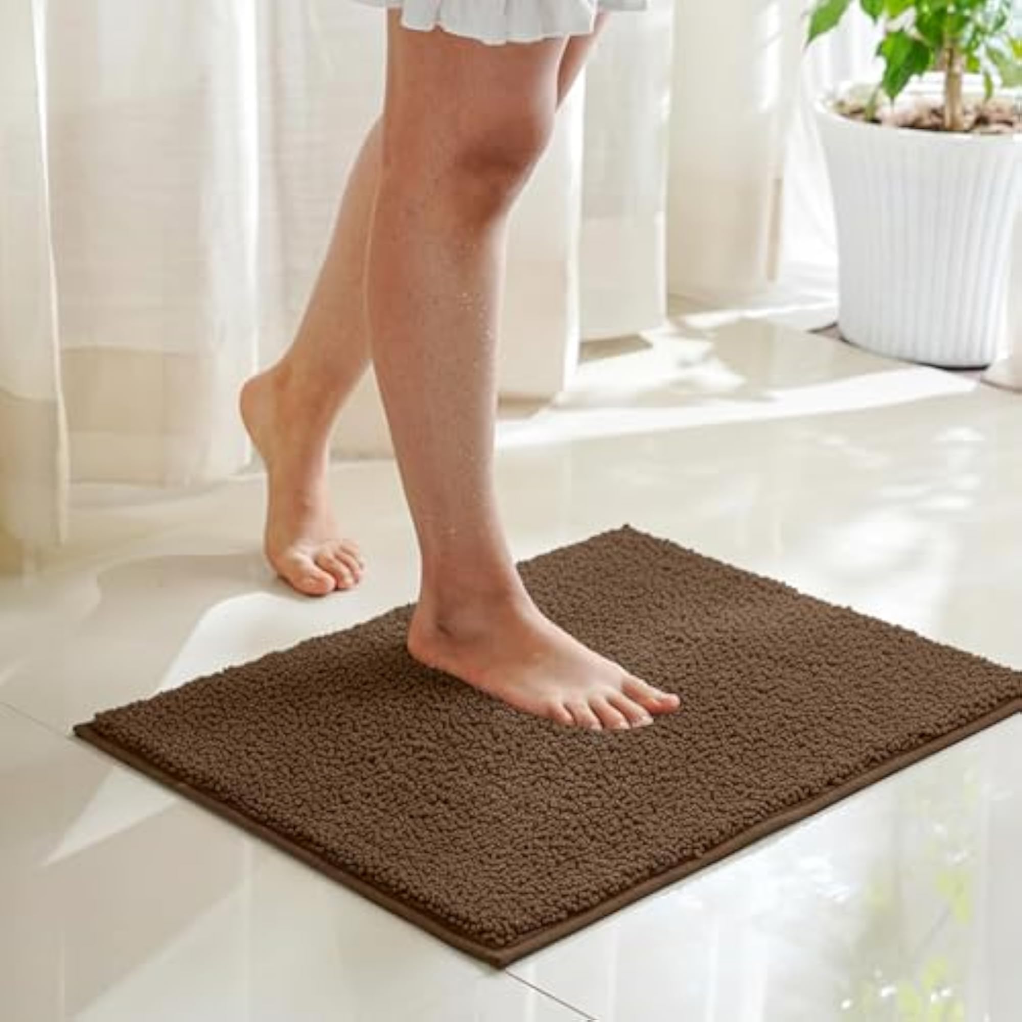 Soft & Absorbent Microfibre Bath Mat, 1775 GSM