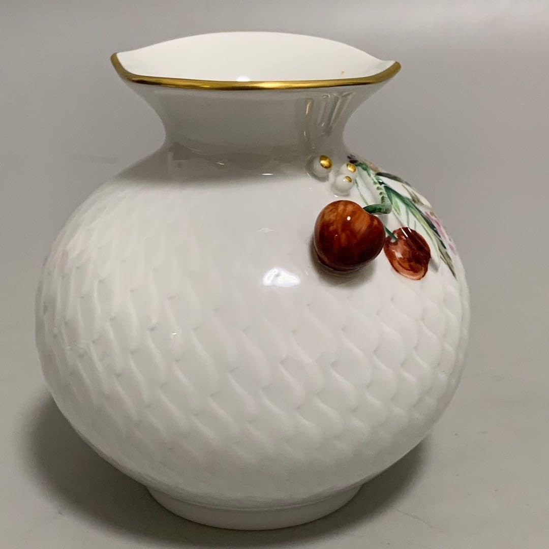 美品⭐️マイセン　波の戯れ　チェリー　花瓶　フラワーベース Amazon.co.jp: MEISSEN マイセン 波の戯れ 花瓶 フラワーベース