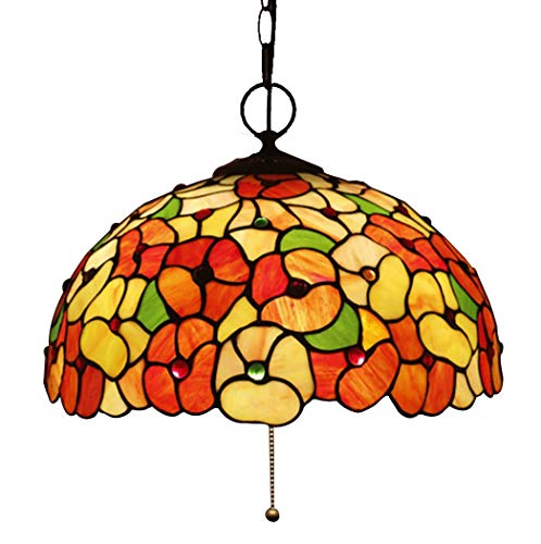 Suspension vintage pour éclairer un couloir sombre et embellir le plafond
