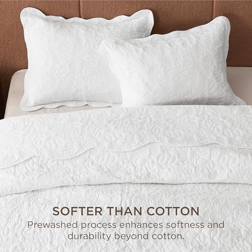 Image of Bedsure Quilts Queen Size - Ultra Soft Pre-Washed Cloud-Like Bedding, All-Season Lightweight Comforter for Country Bedroom, Leaf Design Coverlet in Pure White, 90 x 96 Inches