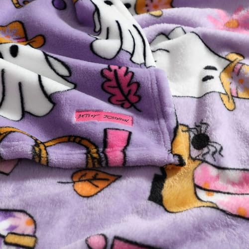 Image of Betsey Johnson - Blanket, Buttery-Soft Throw Blanket for Couch or Bed, Boldly Plush & Oversized Bedding (Howdy Ghouls Purple, 50 inch x 70 inch)