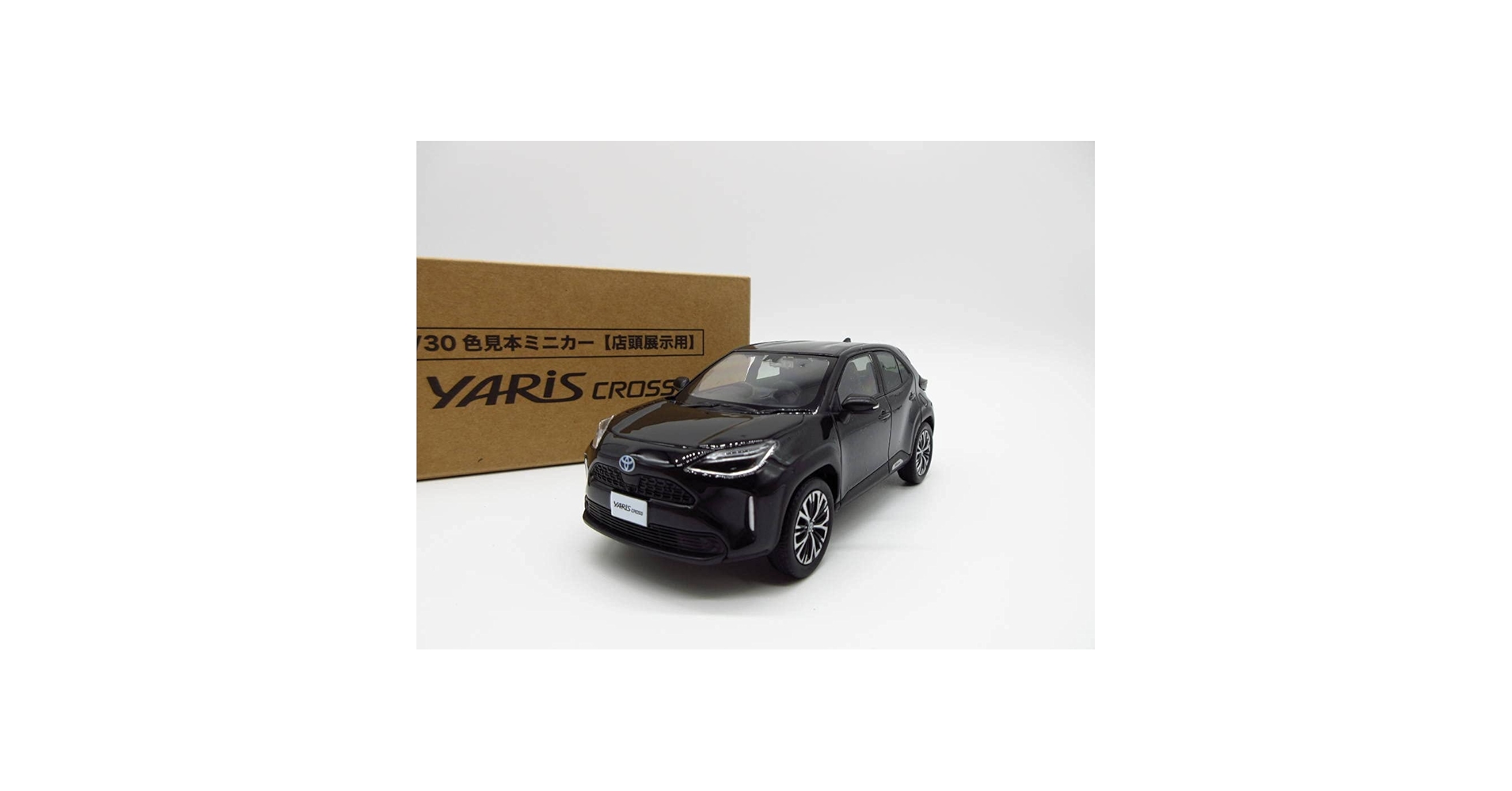 トヨタ Yaris Cross 1/30 ミニカー ブラック 1:30 Toyota YARIS CROSS color sample minicar black mica